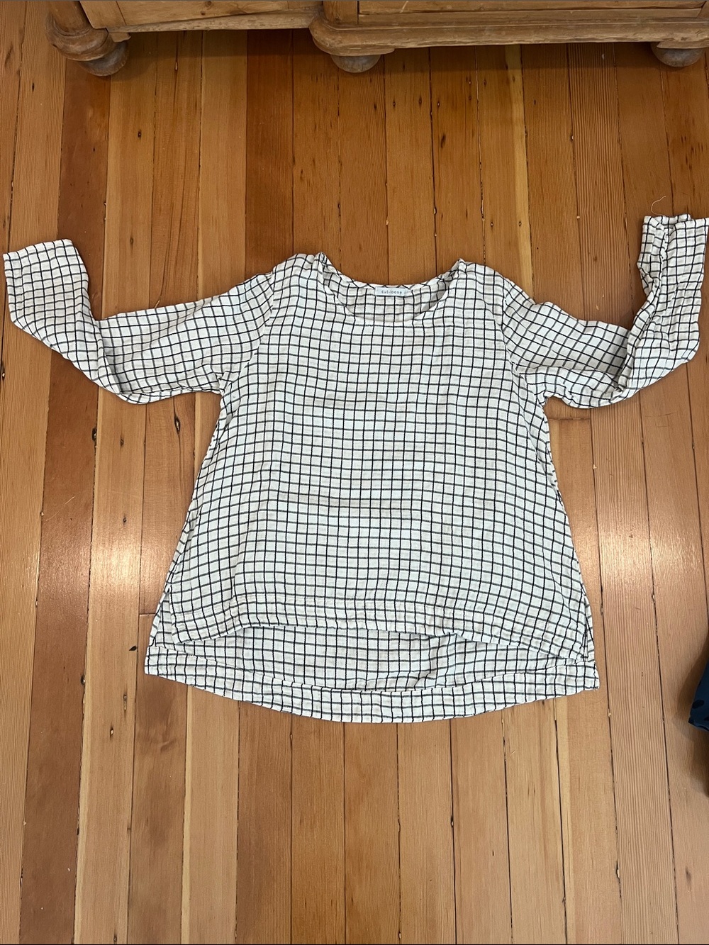 Cut . loose White Top with Black Windowpane Grid cotton sz XL